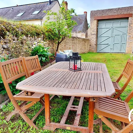 La Porte Cochere, 2 Jusqu'a 4 Personnes 索尔日